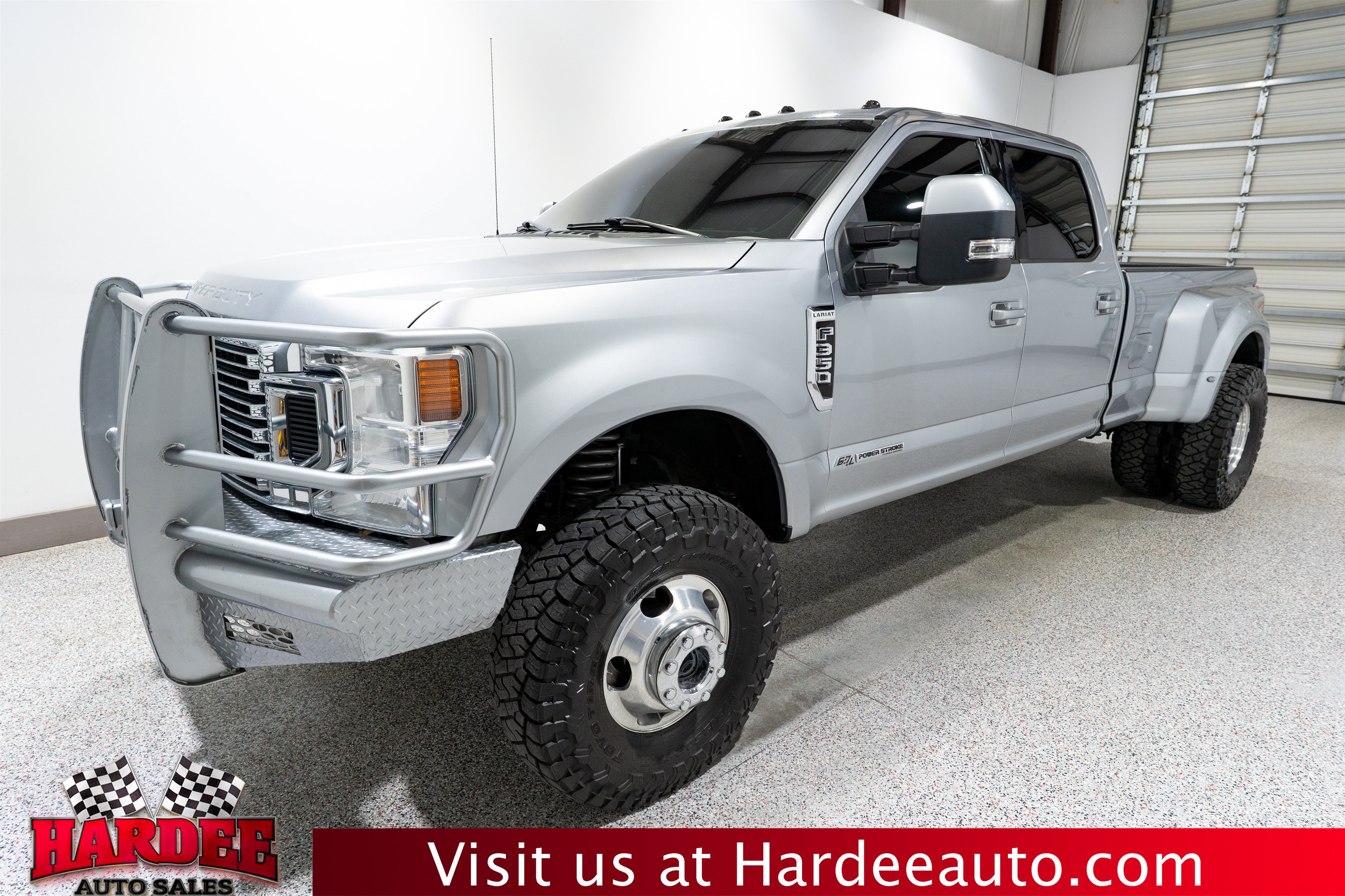 Used 2021 Ford F350 Lariat w/ Lariat Value Package AWD/4WD image 2