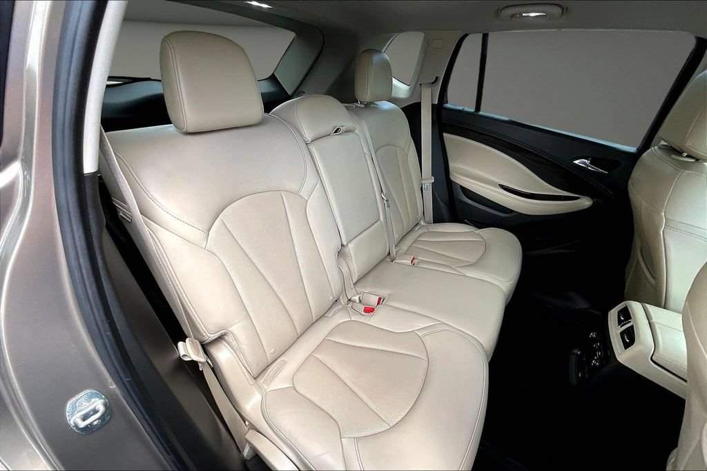 Used 2019 Buick Envision Essence FWD image 28