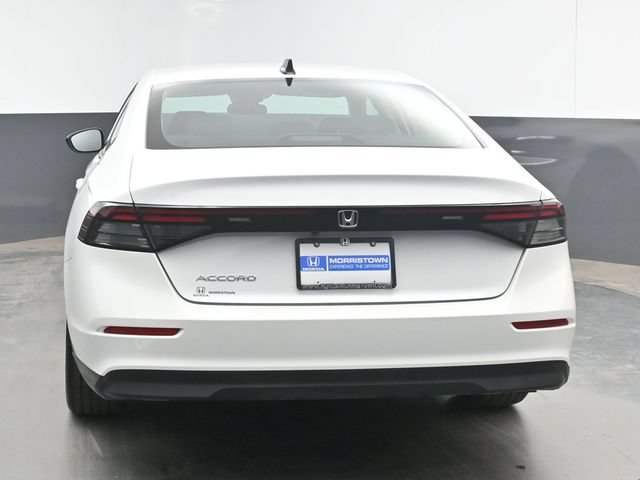 Used 2025 Honda Accord SE image 9