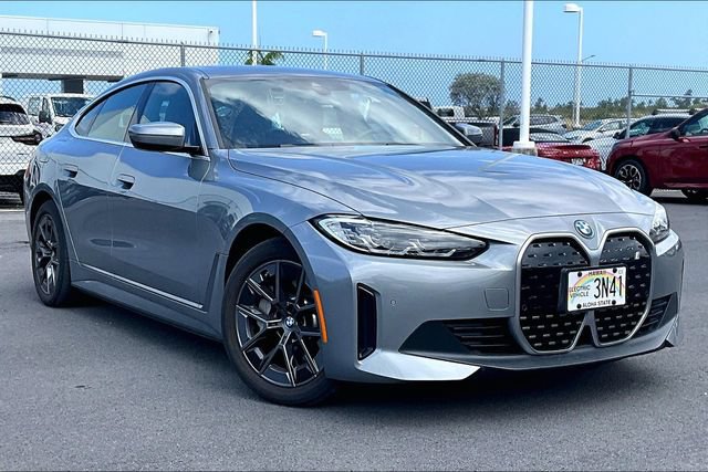 Used 2023 BMW i4 eDrive40 RWD image 2