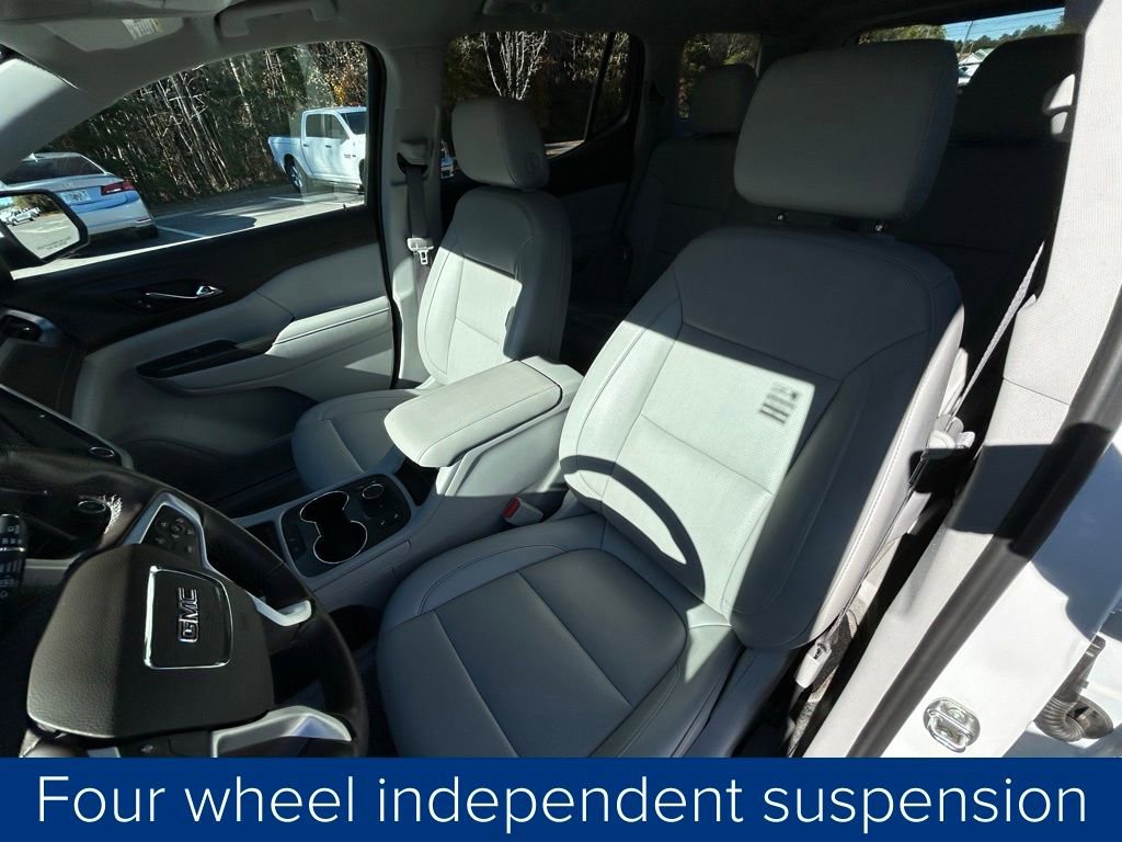 Used 2023 GMC Acadia SLT image 31