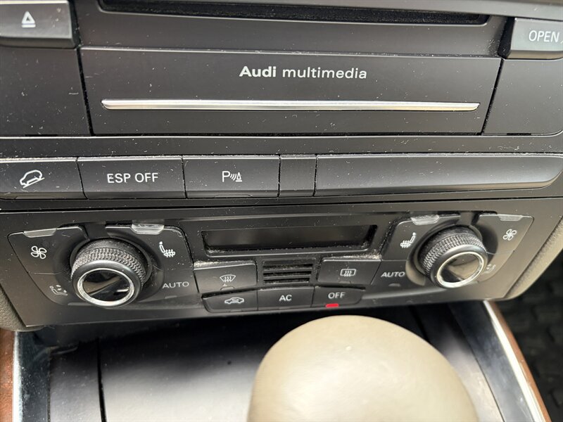 Used 2010 Audi Q5 3.2 Premium Plus AWD/4WD image 15