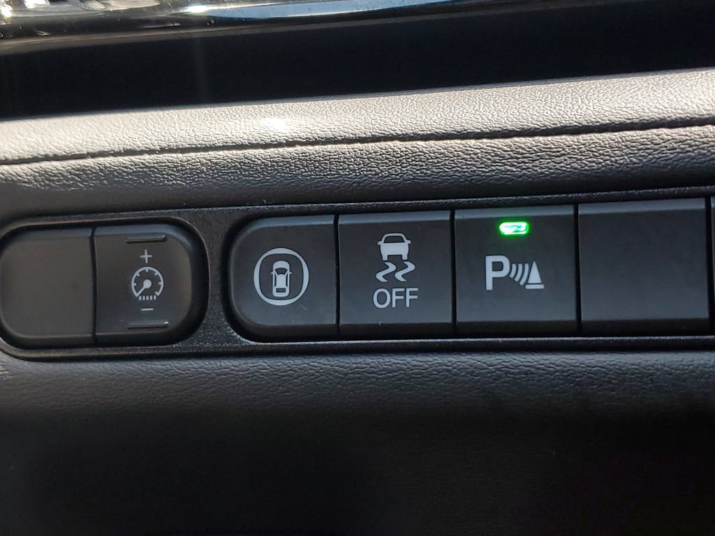 Certified 2024 Acura MDX w/ Technology Package FWD image 31