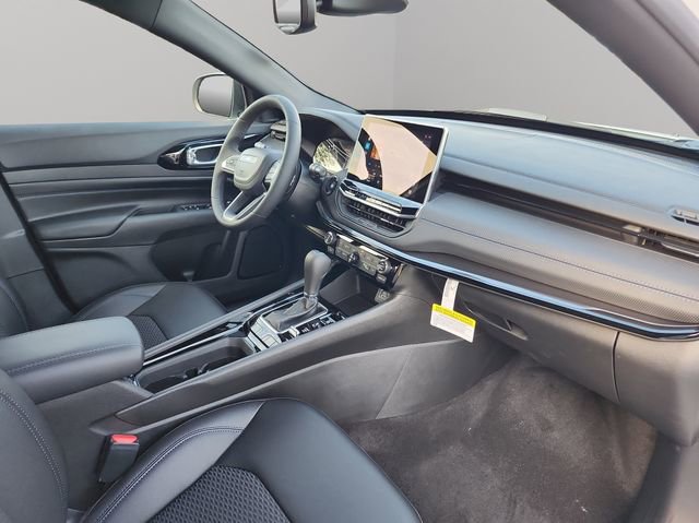 New 2026 Jeep Compass Altitude image 26