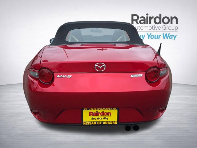 Used 2016 MAZDA MX-5 Miata Sport RWD image 6