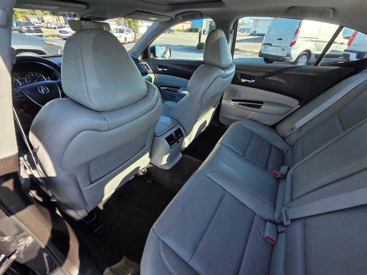 Used 2015 Acura TLX w/ Advance Package FWD image 12