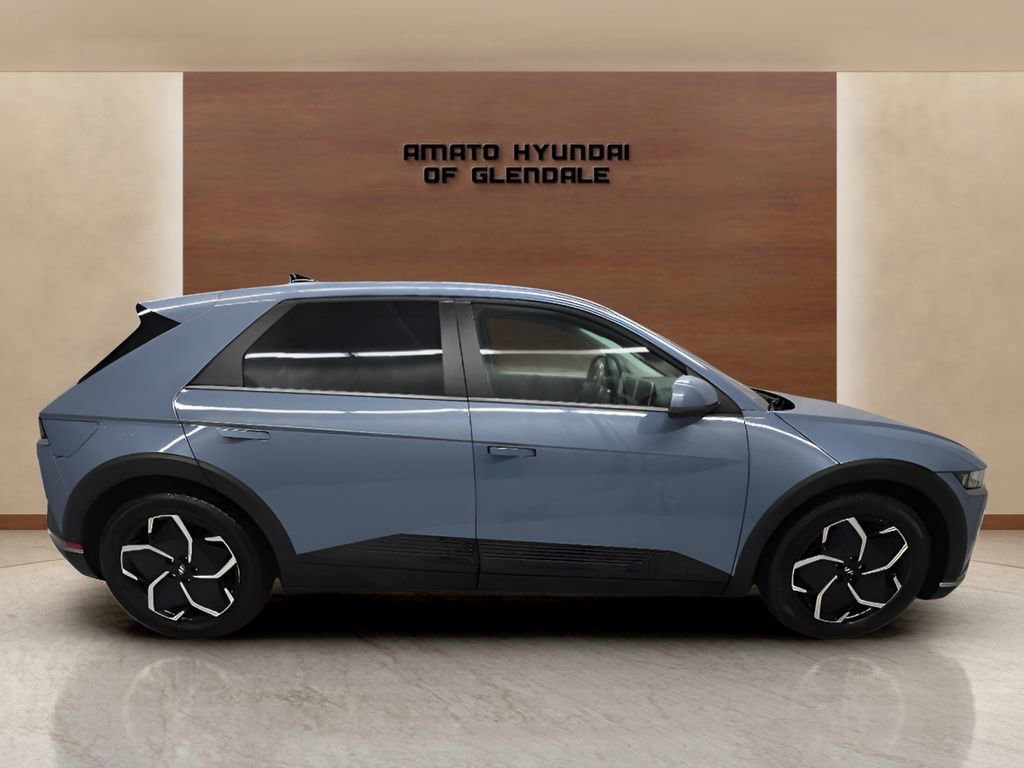 Certified 2024 Hyundai Ioniq 5 SEL RWD image 7