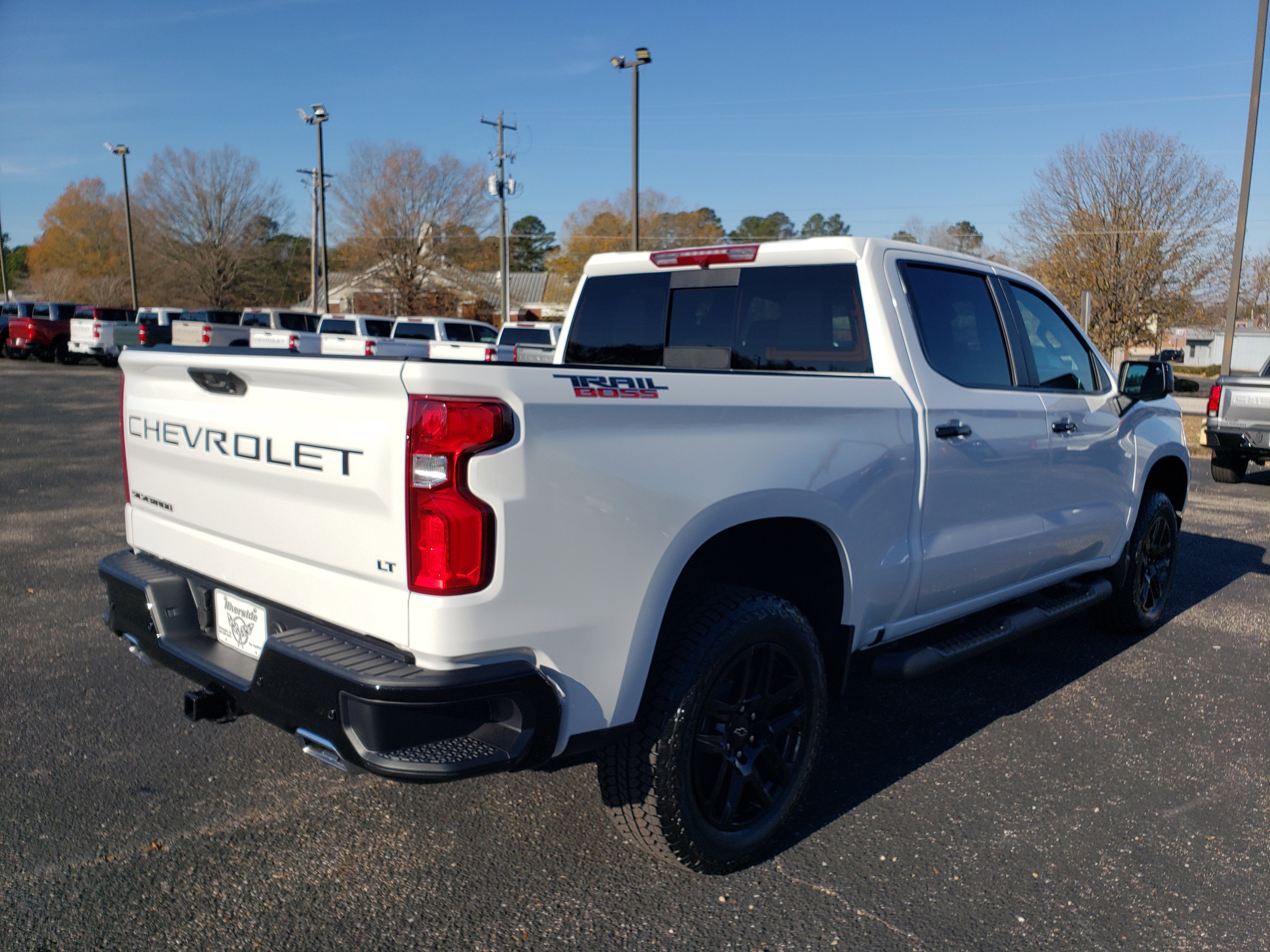 New 2026 Chevrolet Silverado 1500 LT Trail Boss w/ LT Trail Boss Premium Package image 3