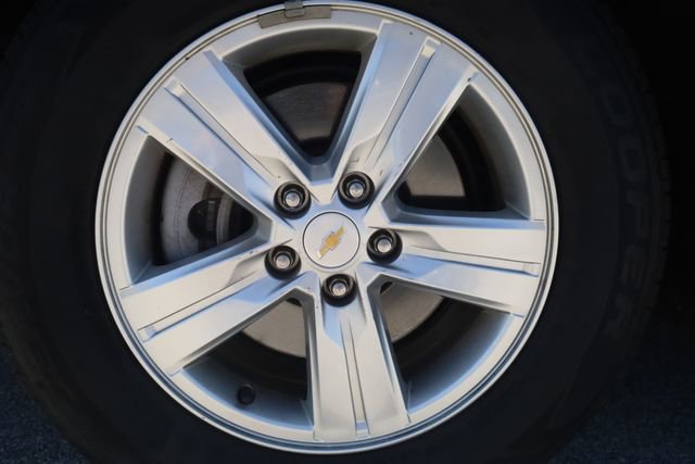 Used 2021 Chevrolet Trax LT w/ LT Convenience Package AWD/4WD image 6