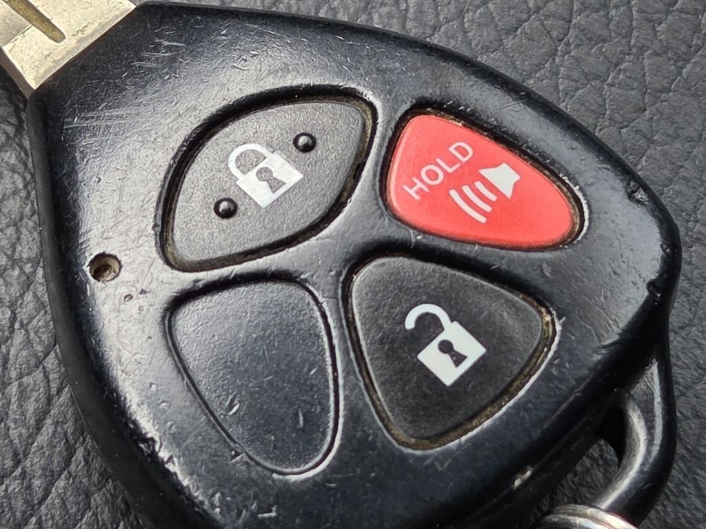 Used 2012 Toyota 4Runner SR5 w/ Premium Pkg AWD/4WD image 37