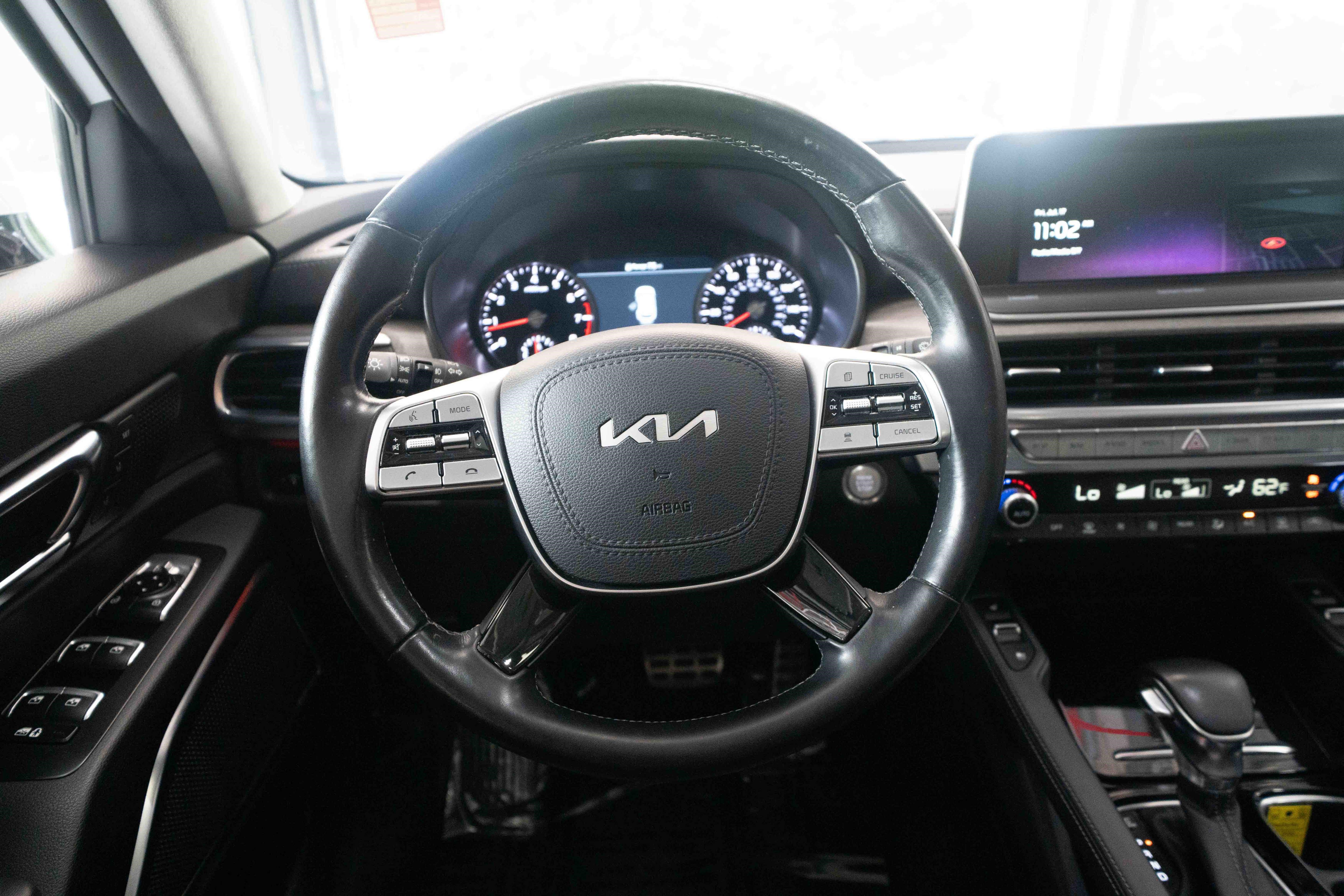 Used 2022 Kia Telluride SX w/ SX Prestige Package AWD/4WD image 21