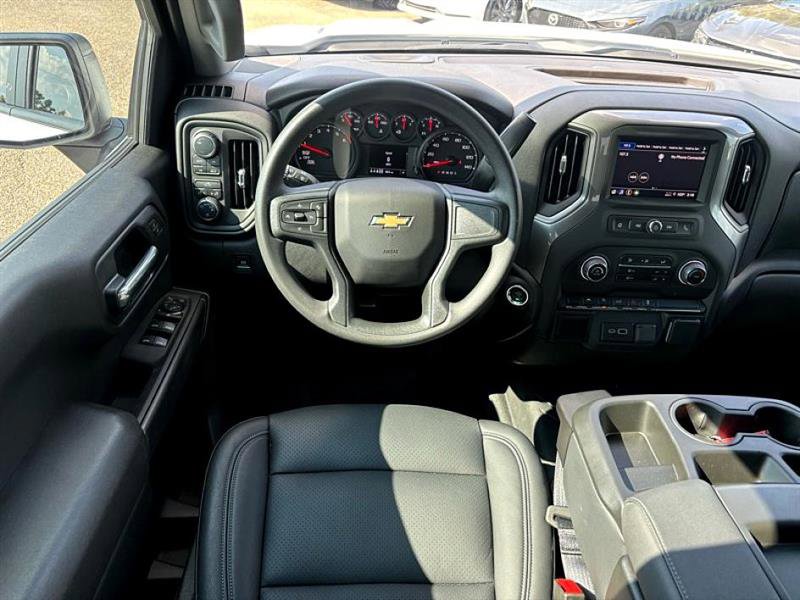 Used 2025 Chevrolet Silverado 1500 Custom image 16