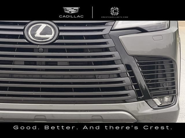 Used 2025 Lexus LX 600 4WD w/ Appearance Package image 8
