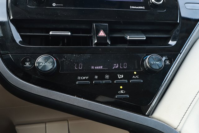 Used 2024 Toyota Camry LE FWD image 18