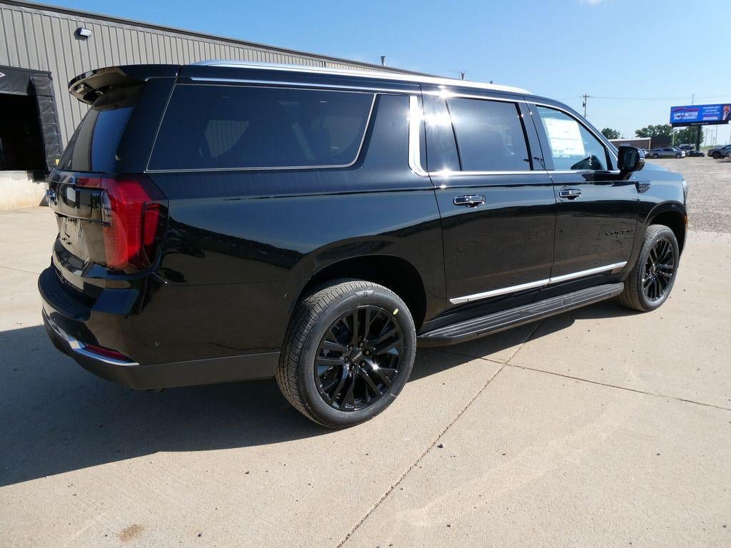 New 2026 GMC Yukon XL Elevation w/ Elevation Premium Package AWD/4WD image 4