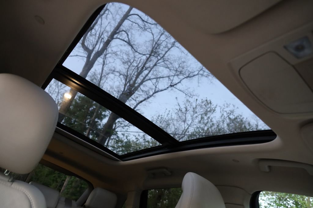 Used 2016 Lincoln MKX Reserve w/ Luxury Package image 27