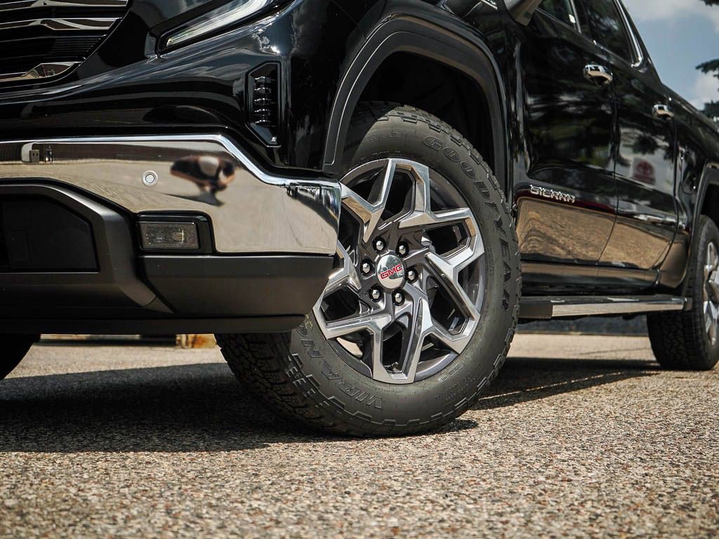 New 2026 GMC Sierra 1500 SLT w/ SLT Premium Plus Package image 6