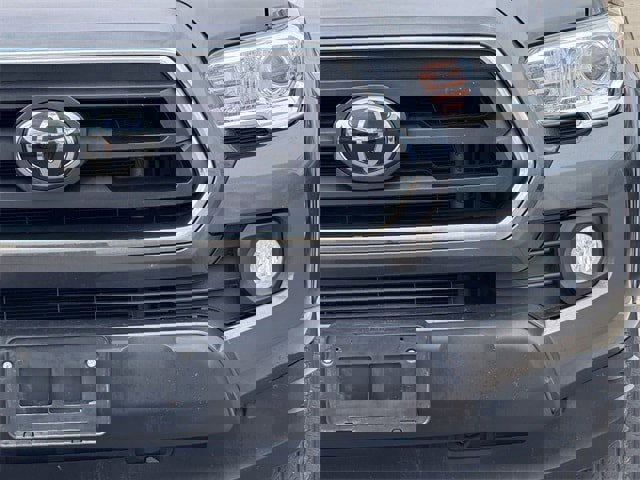 Used 2023 Toyota Tacoma SR5 image 8