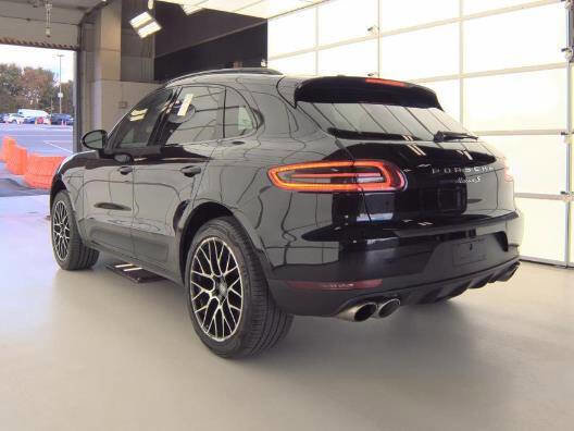 Used 2018 Porsche Macan S w/ Premium Package Plus AWD/4WD image 5