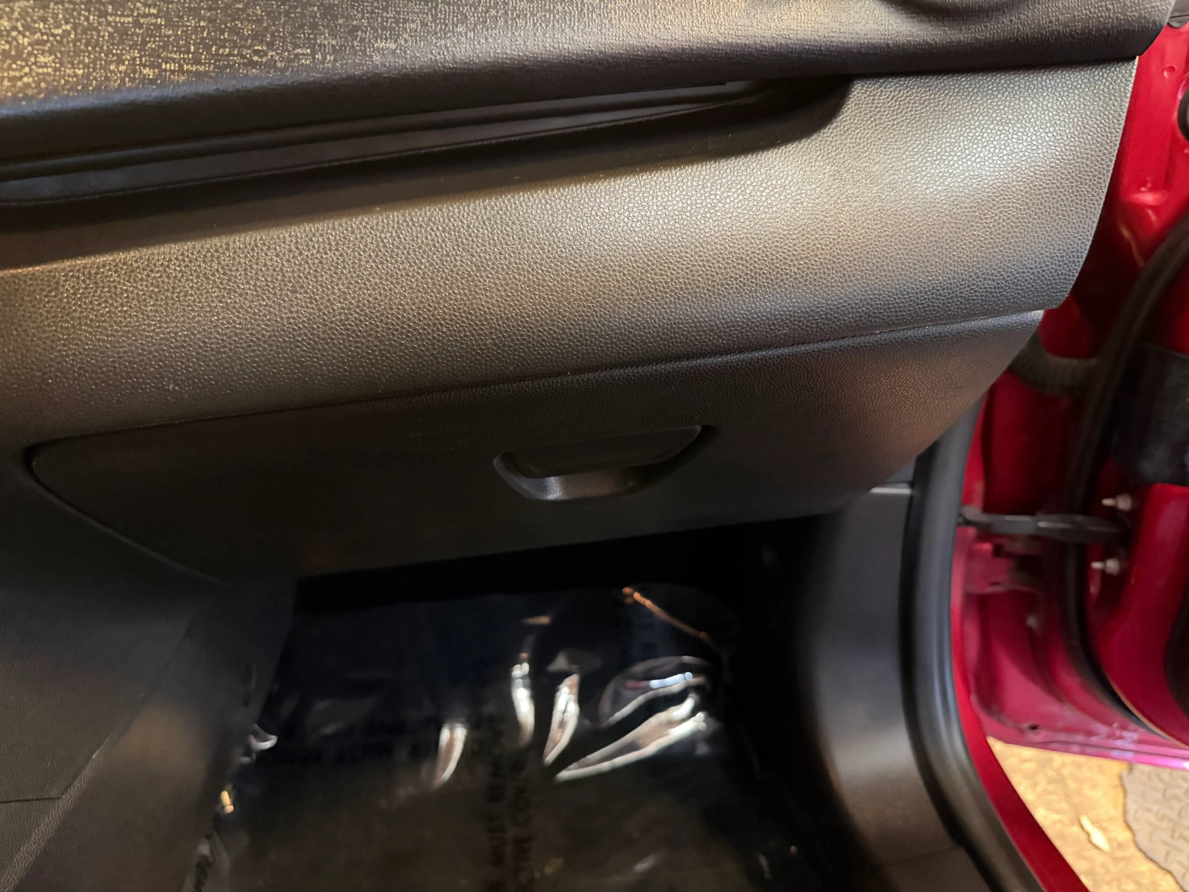 Used 2012 Ford Fiesta SE w/ Super Fuel Economy Pkg FWD image 26