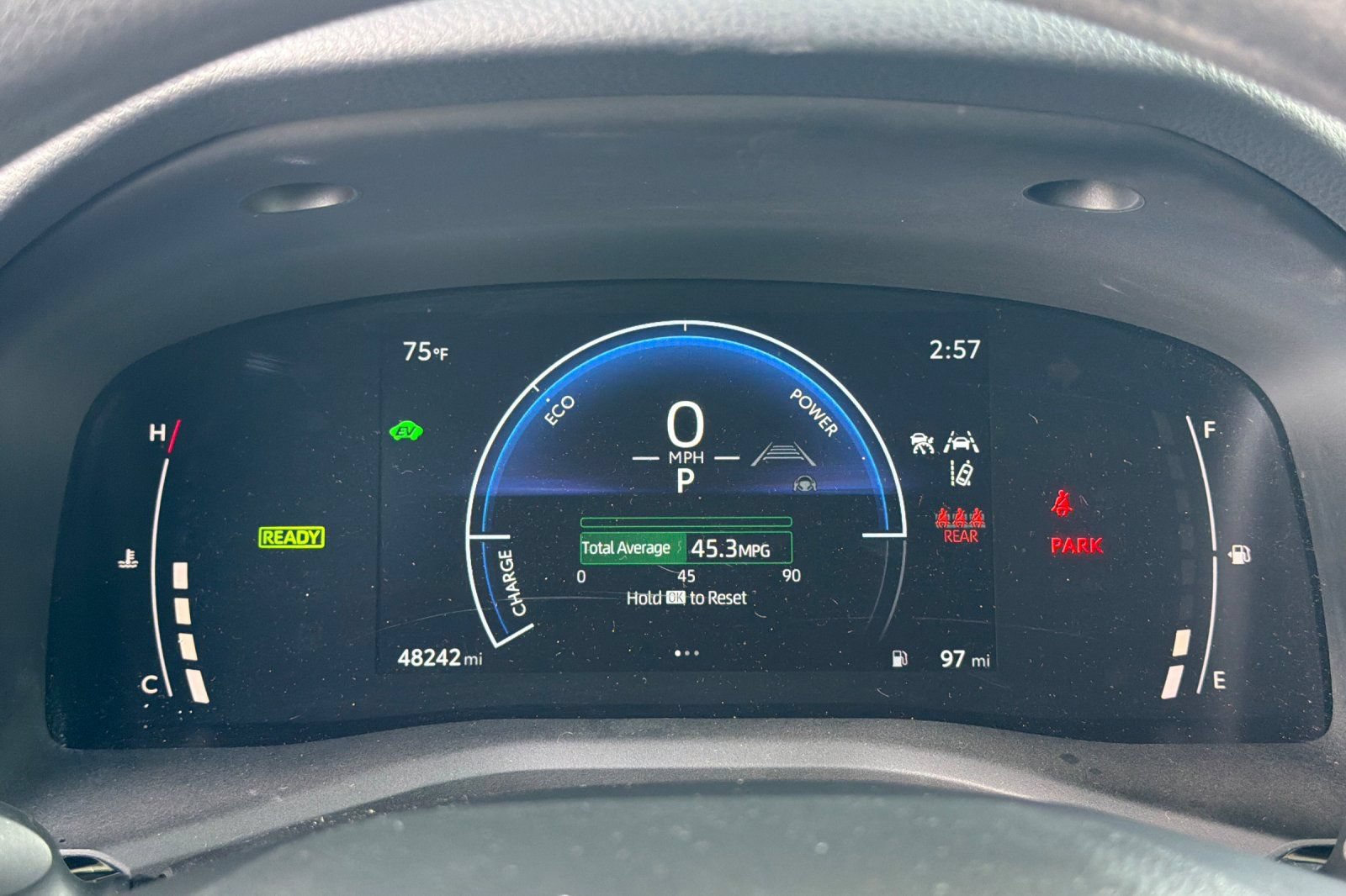 Used 2025 Toyota Camry LE FWD image 25