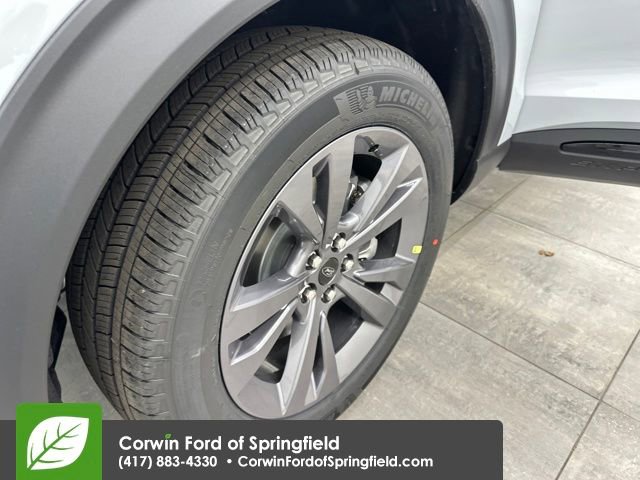 New 2026 Ford Explorer Active w/ Active Comfort Package image 45