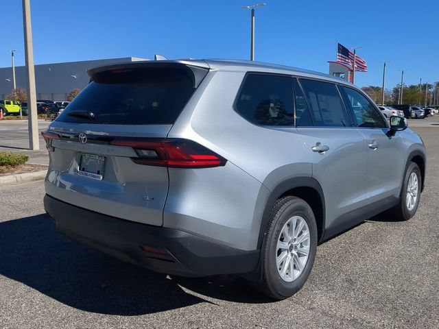 New 2026 Toyota Grand Highlander FWD image 4