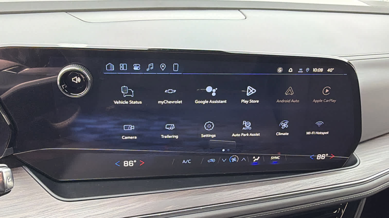 New 2026 Chevrolet Tahoe LS image 15