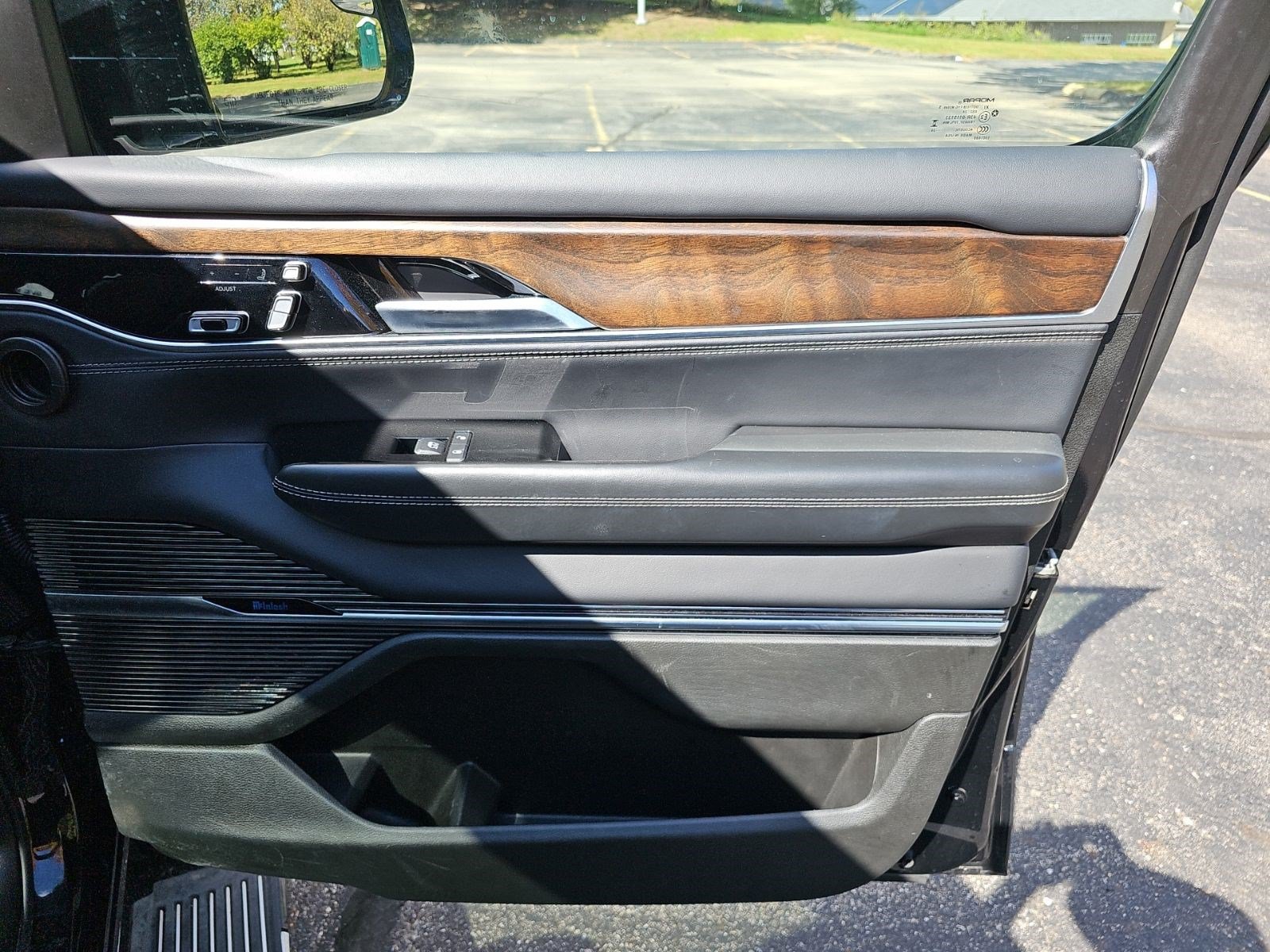 Used 2024 Jeep Grand Wagoneer L 4WD image 13