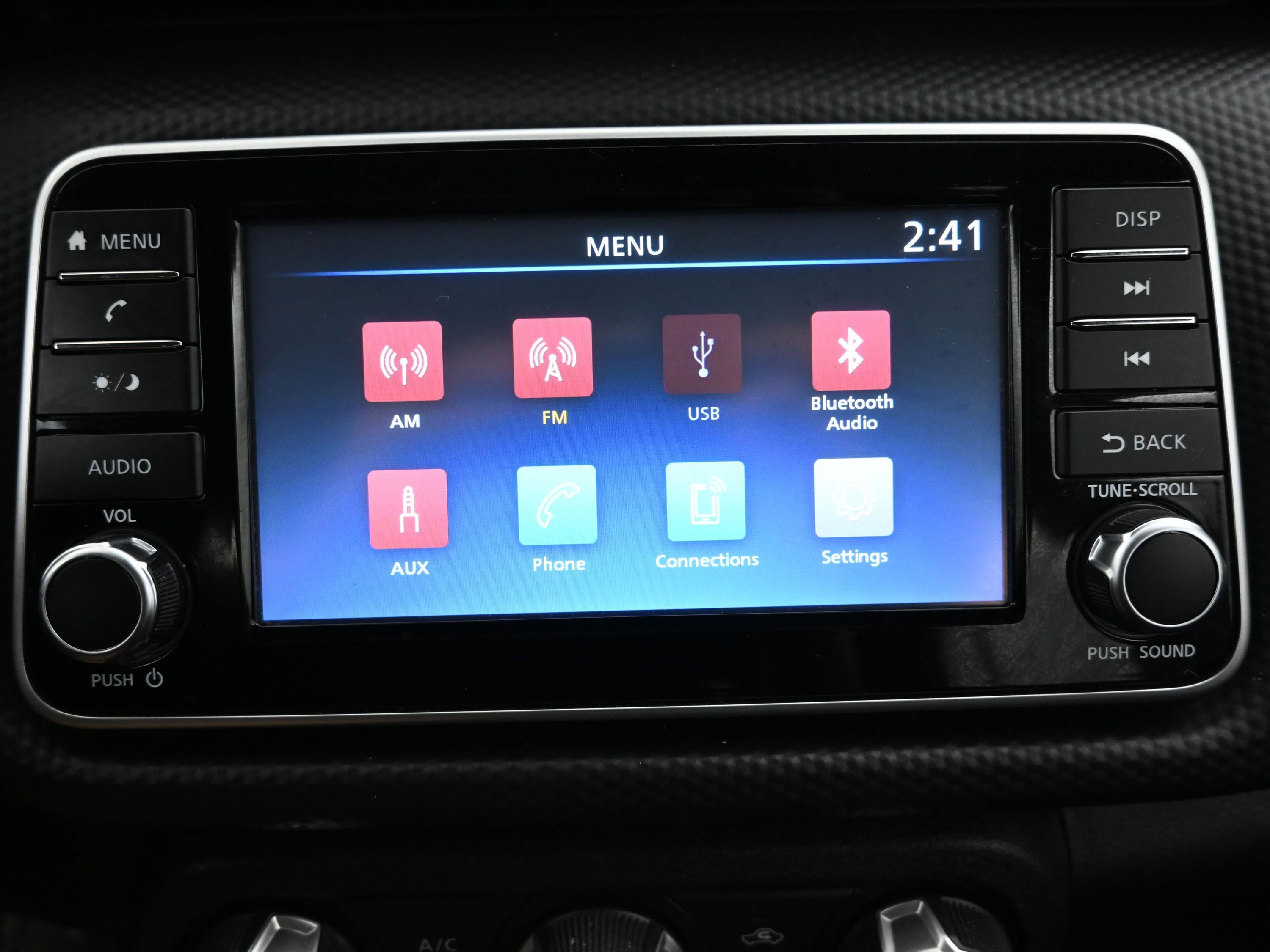 Used 2022 Nissan Kicks S w/ Interior Electronics Package FWD image 15
