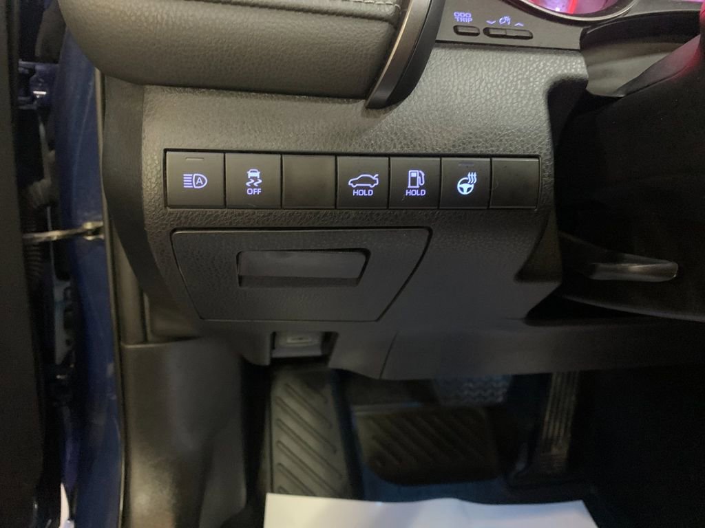 Used 2023 Toyota Camry XSE w/ Cold Weather Package image 31