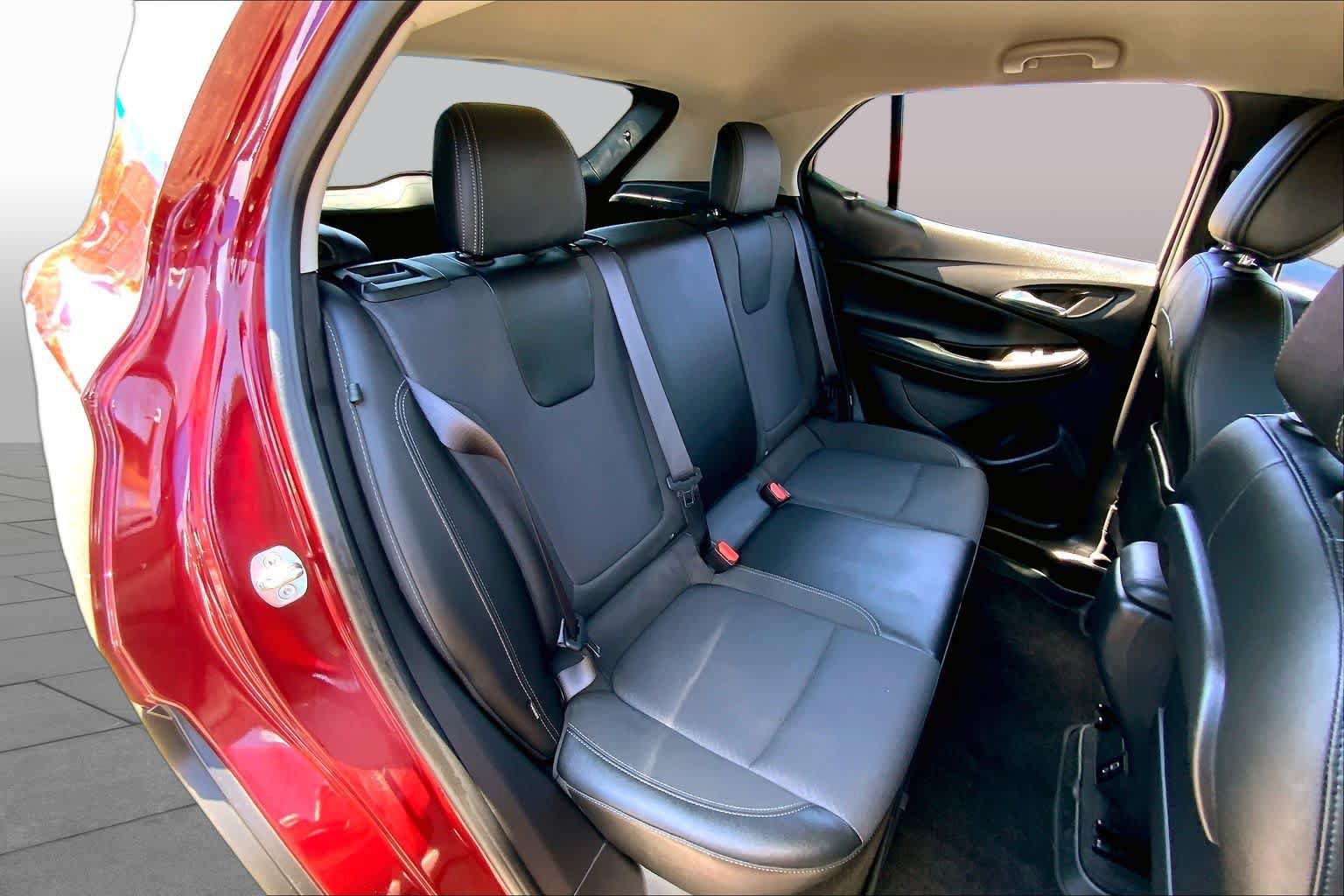 Certified 2022 Buick Encore GX Preferred FWD image 20