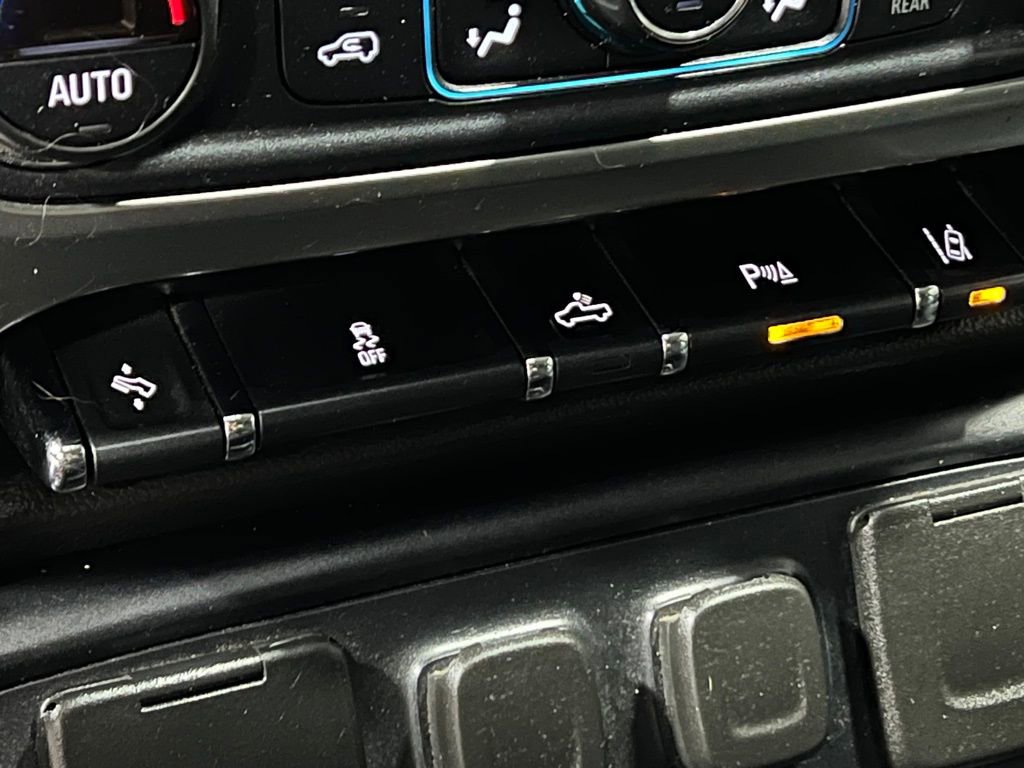 Used 2019 Chevrolet Silverado 2500 LTZ w/ LTZ Plus Package image 38