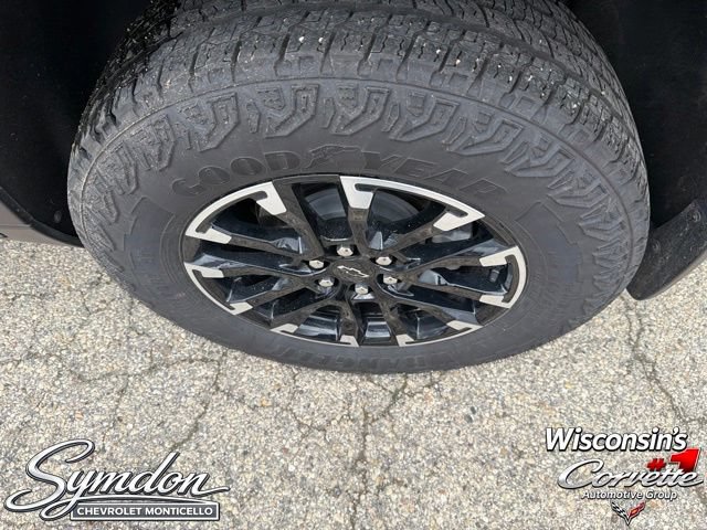 Used 2025 Chevrolet Traverse Z71 w/ LPO, Illumination Package AWD/4WD image 27