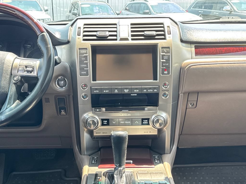 Used 2019 Lexus GX 460 AWD/4WD image 20