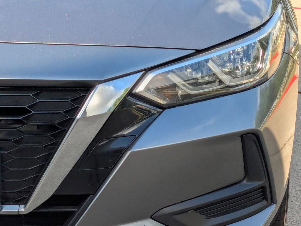 Used 2021 Nissan Sentra SV image 12