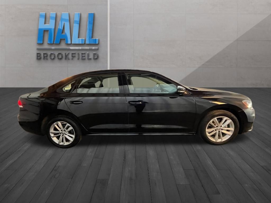 Certified 2021 Volkswagen Passat 2.0T S image 7