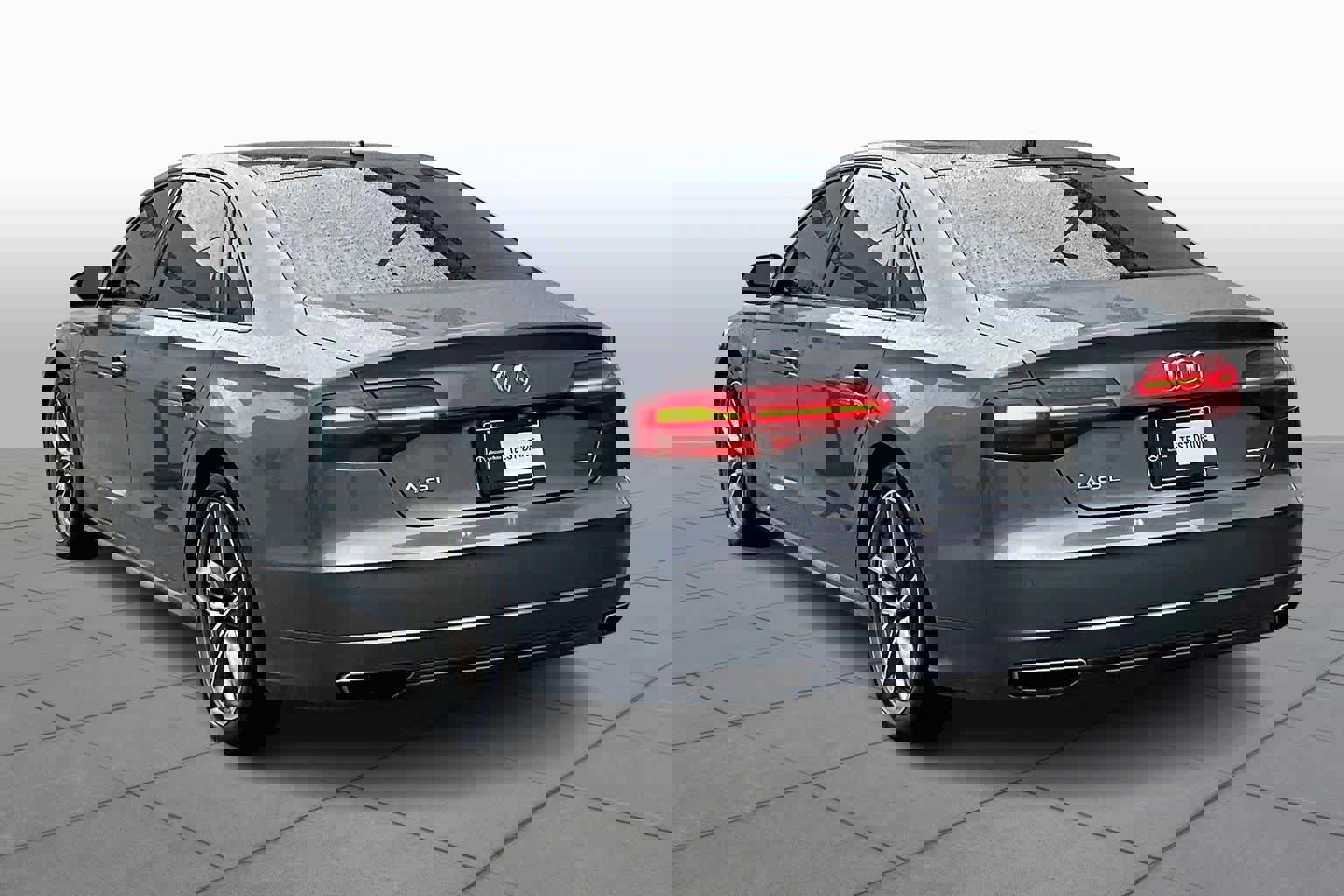 Used 2017 Audi A8 L 3.0T w/ Executive Package image 10