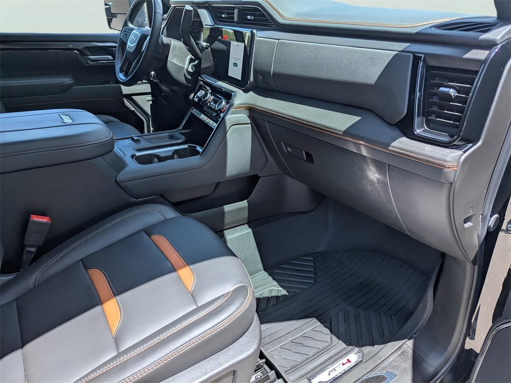 New 2025 GMC Sierra 2500 AT4 w/ AT4 Premium Plus Package image 18