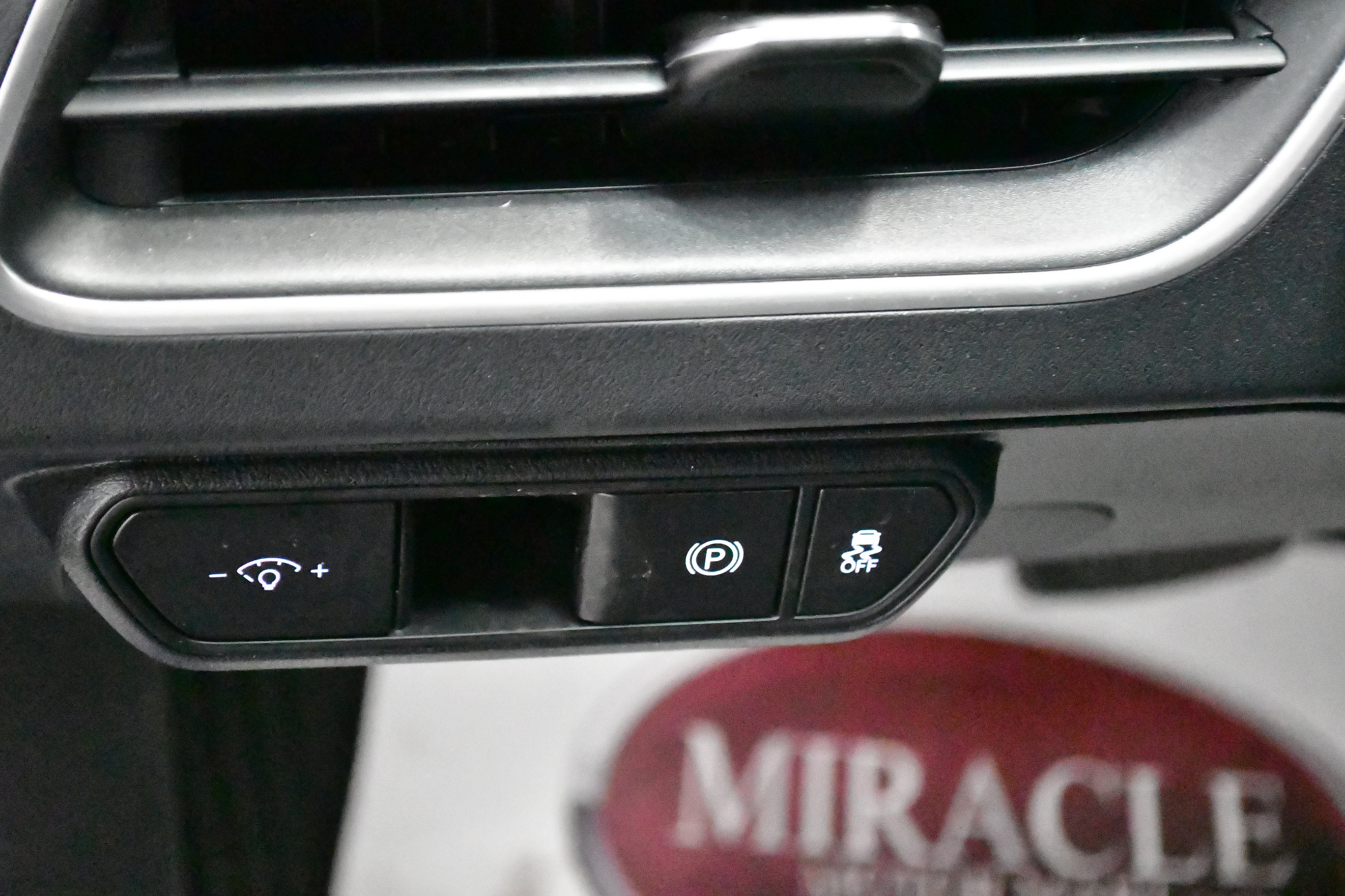 Used 2025 Kia K4 image 13