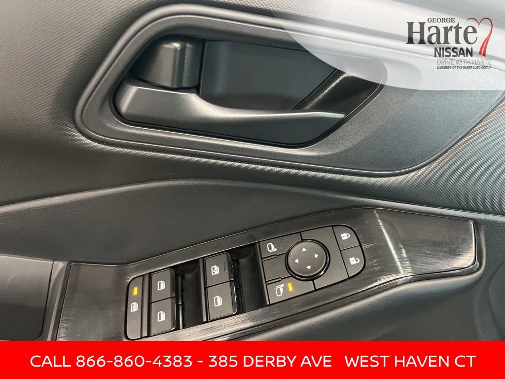 Certified 2025 Nissan Rogue S image 24