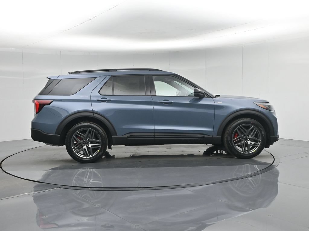 New 2026 Ford Explorer ST-Line w/ ST-Line Street Pack AWD/4WD image 30