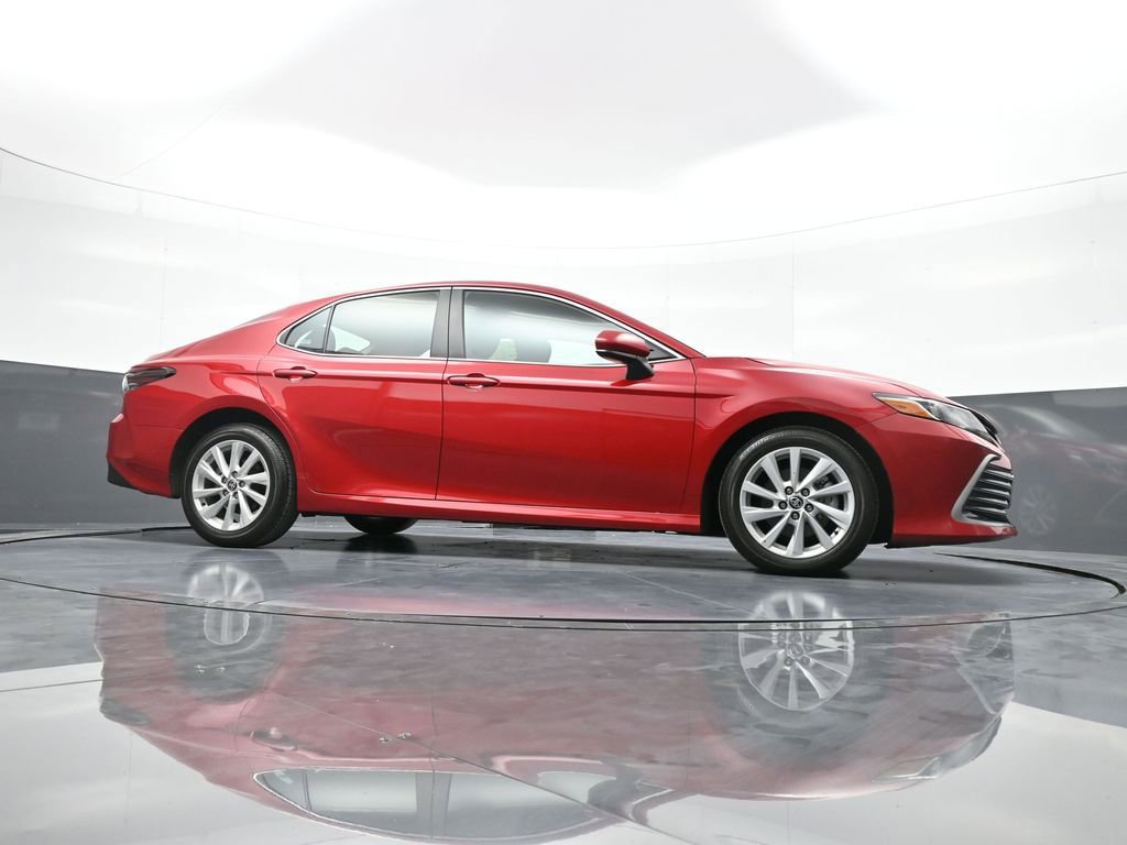 Certified 2023 Toyota Camry LE image 25