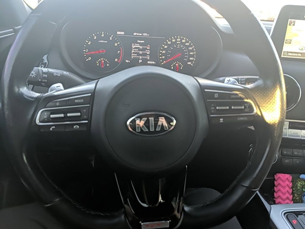 Used 2018 Kia Stinger GT2 image 13