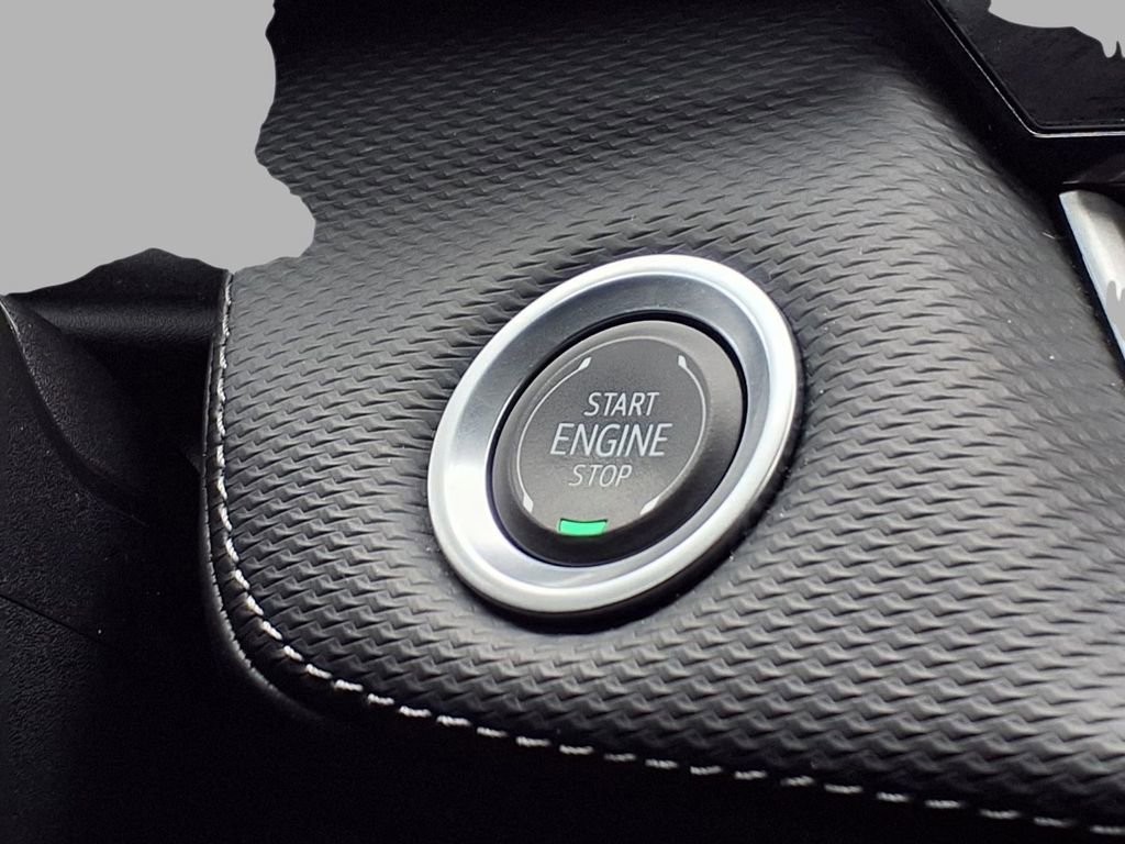 Used 2025 Chevrolet Equinox LT image 9