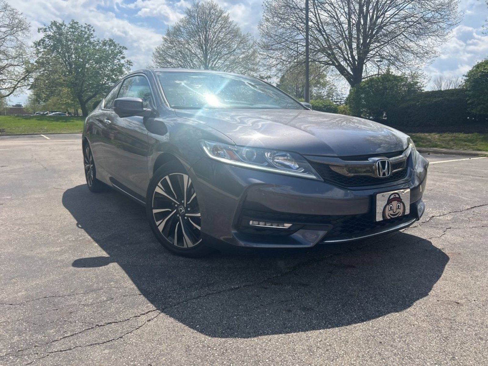 Used 2017 Honda Accord EX image 8