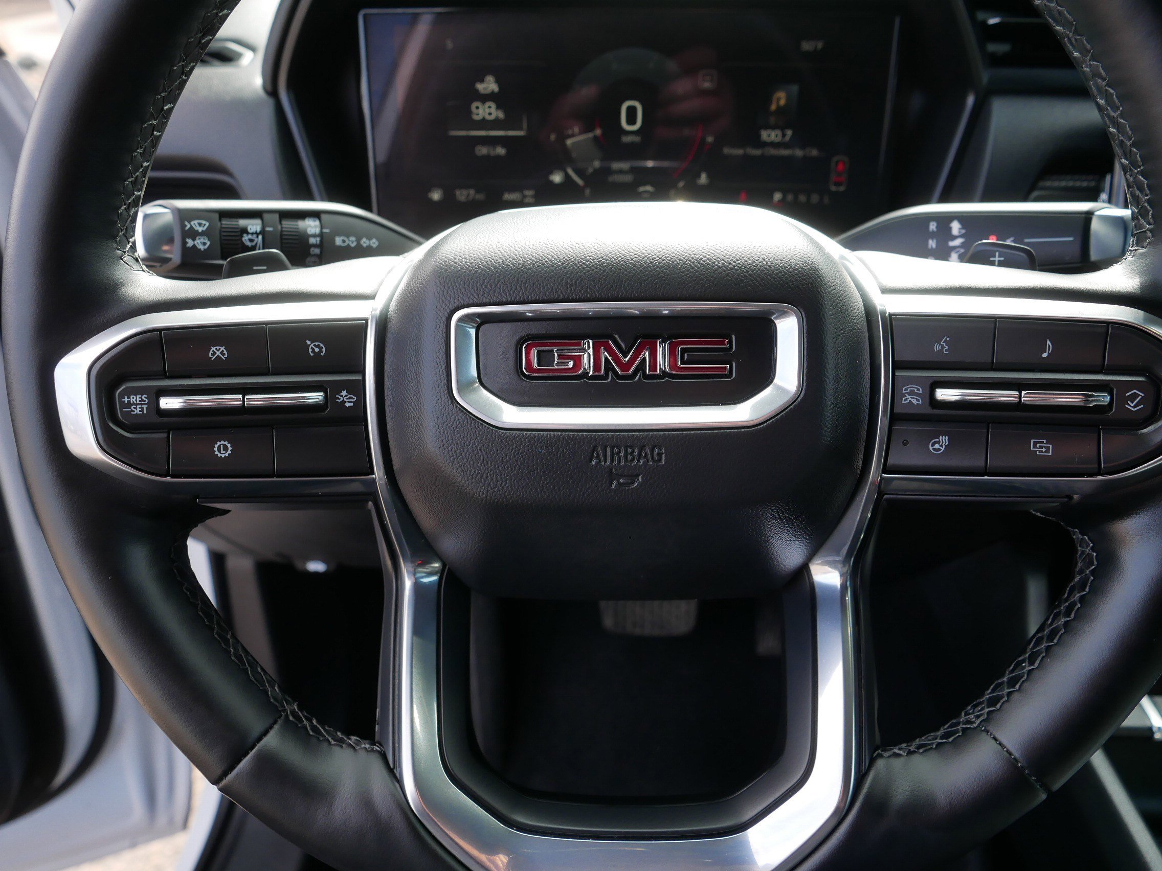 Used 2025 GMC Terrain Elevation AWD/4WD image 25