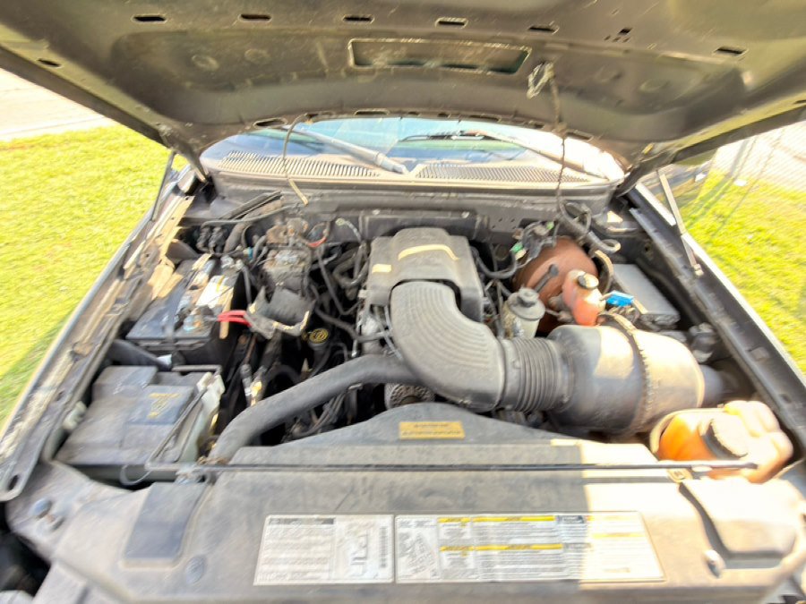 Used 1999 Ford F150 Lariat AWD/4WD image 17