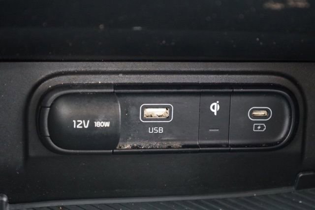 Used 2023 Kia Sportage EX image 29
