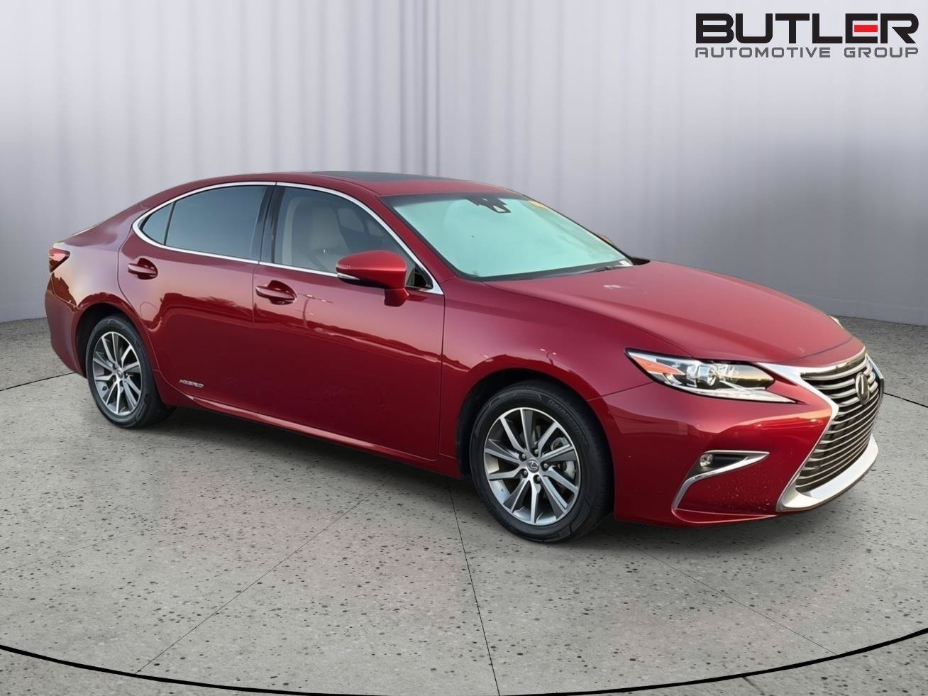 Used 2018 Lexus ES 300h w/ Luxury Package FWD image 6